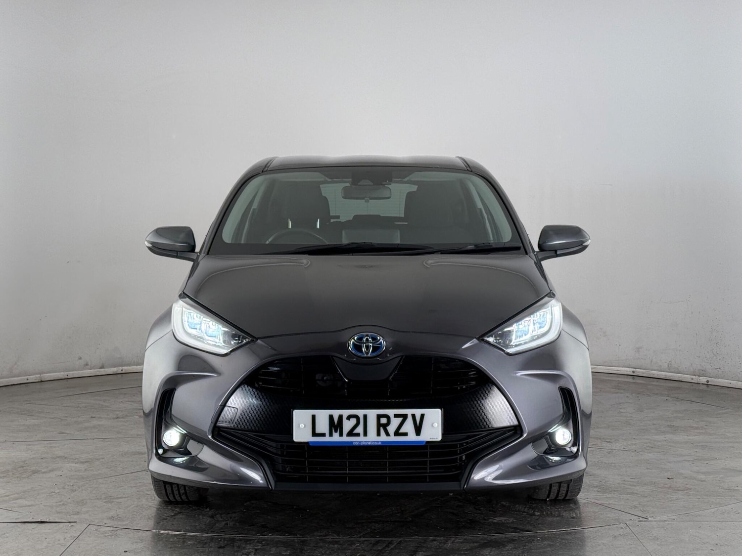 Used Toyota Yaris 2021 for sale - 77441505: Photo 2