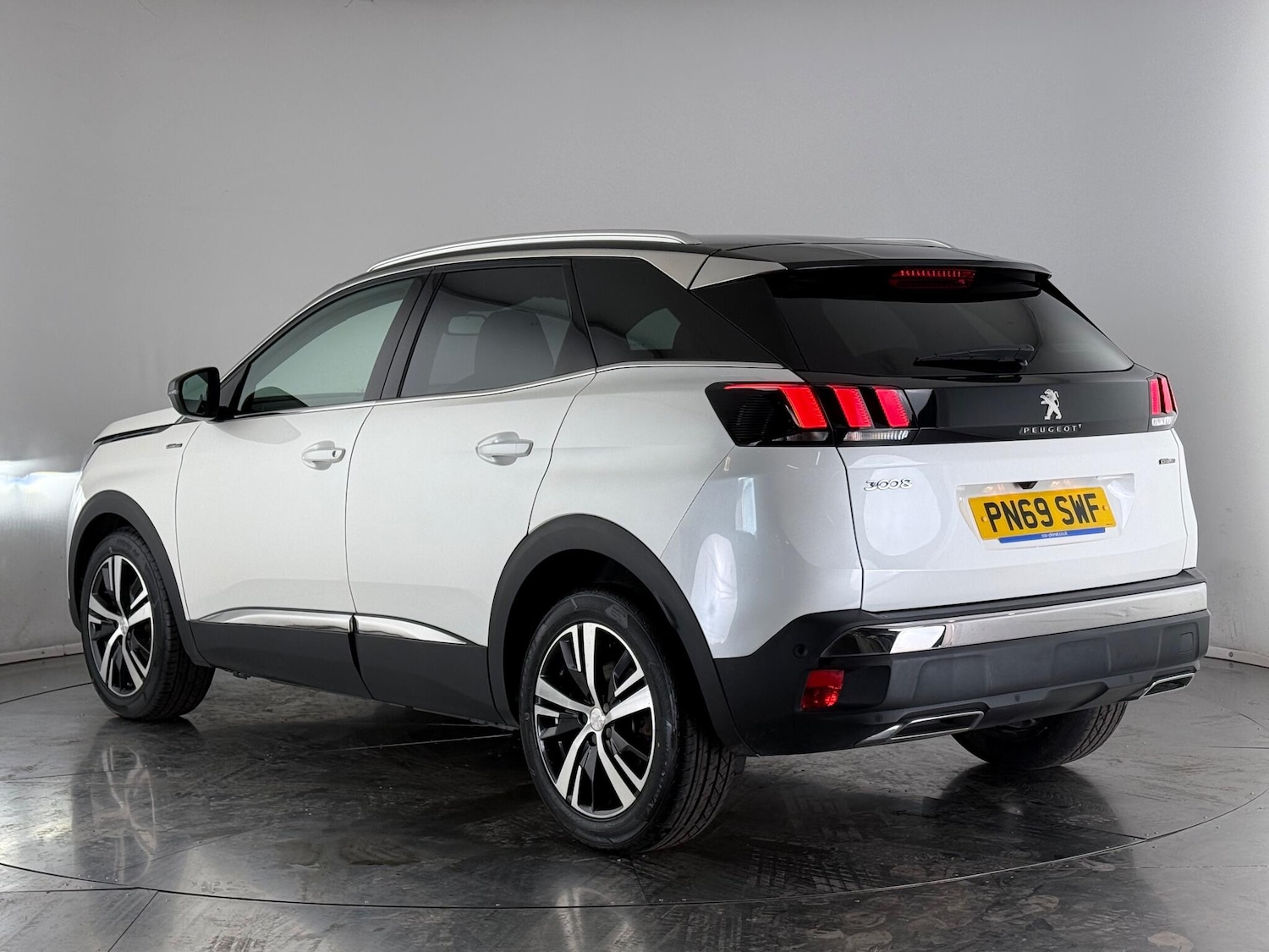 Used Peugeot 3008 2019 for sale - 76468326: Photo 5