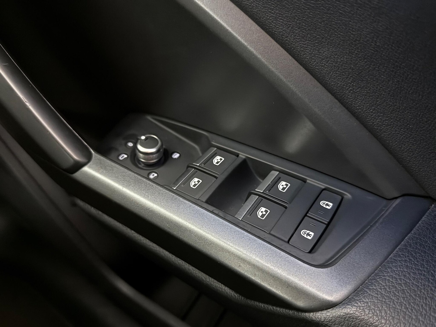 Used Audi Q3 2018 for sale - 76468150: Photo 32