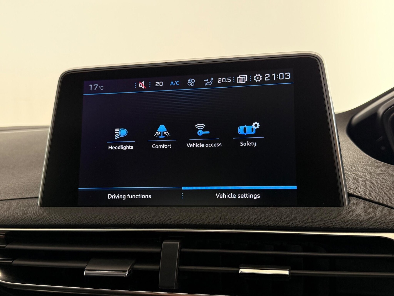 Used Peugeot 3008 2019 for sale - 76468058: Photo 33