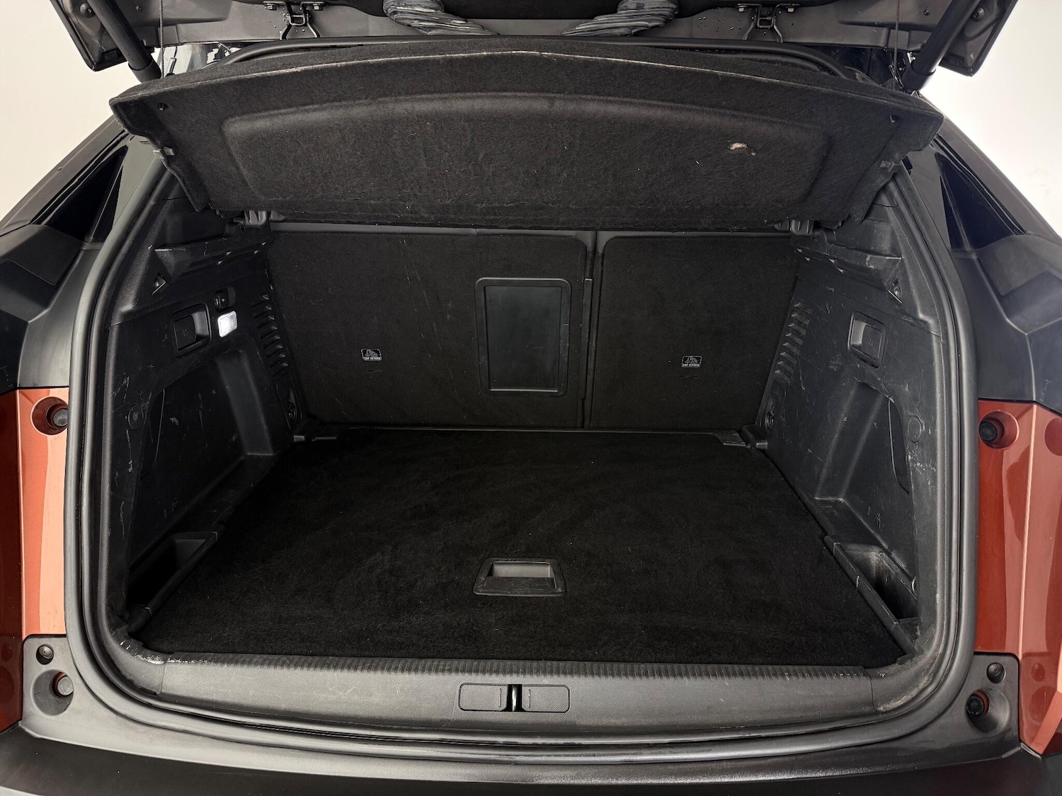 Used Peugeot 3008 2018 for sale - 77246029: Photo 10