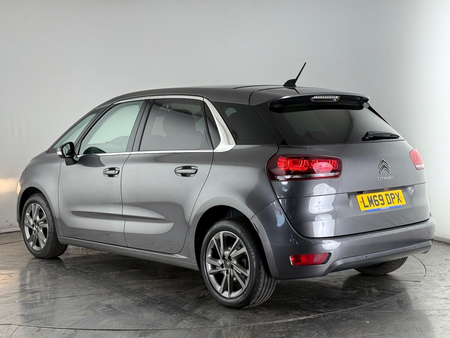 Used Citroen C4 2019 for sale - 77216608: Photo 3
