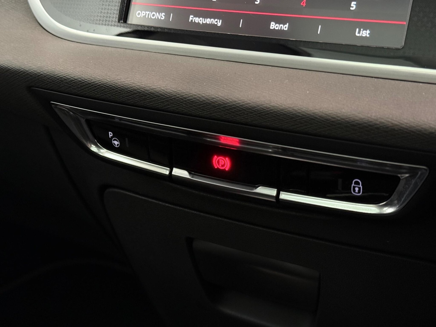 Used Citroen C4 2019 for sale - 77216608: Photo 33