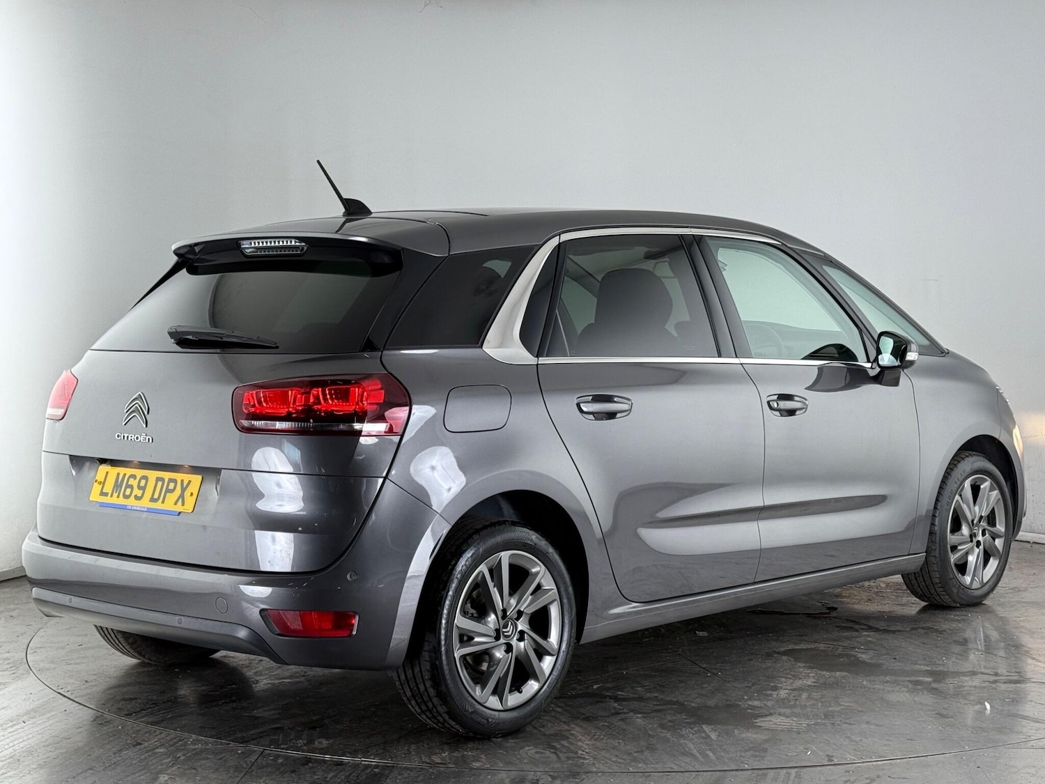 Used Citroen C4 2019 for sale - 77216608: Photo 4