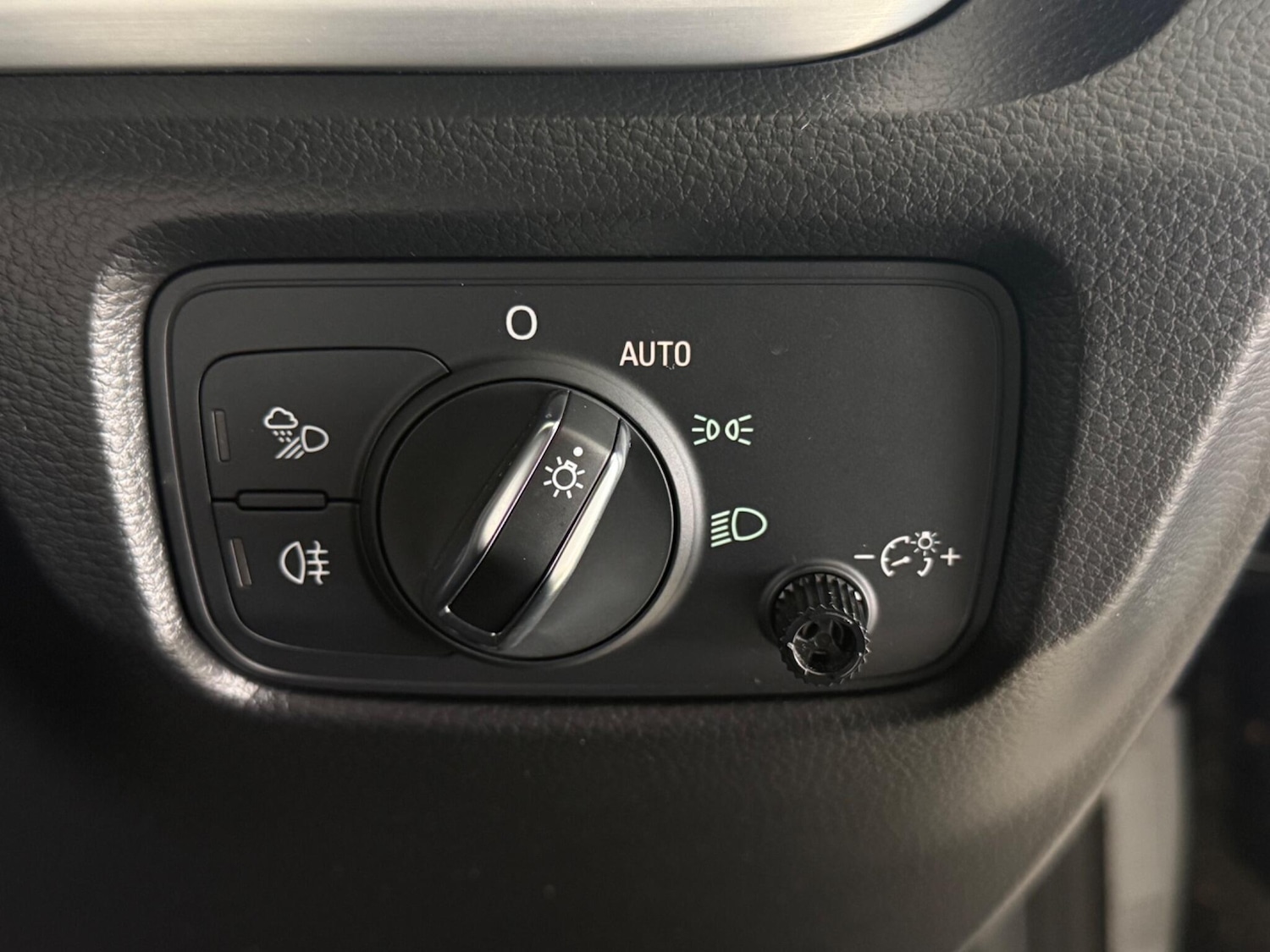 Used Audi A3 2017 for sale - 76468787: Photo 22