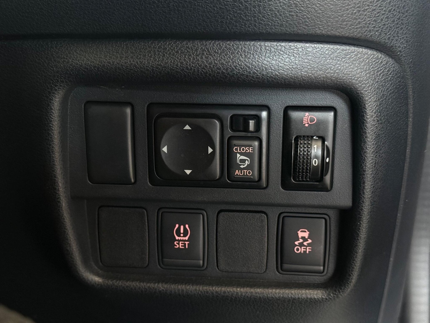 Used Nissan Juke 2018 for sale - 76714527: Photo 28