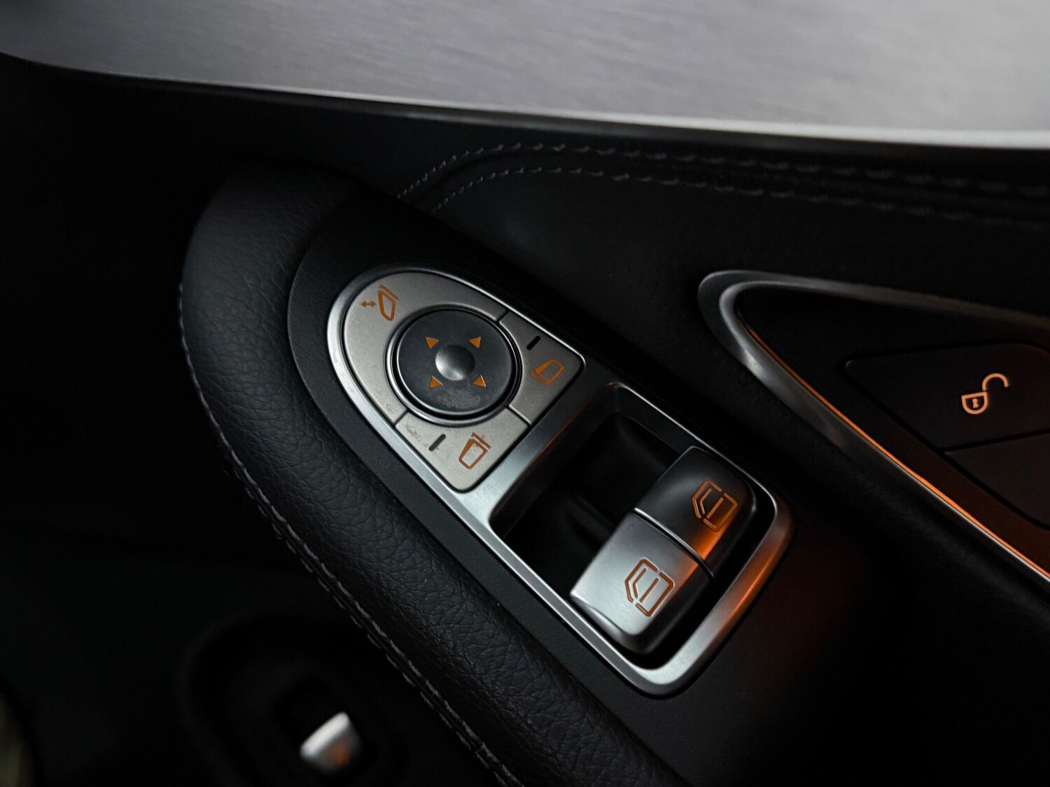 Used Mercedes-Benz C Class 2019 for sale - 78020559: Photo 27