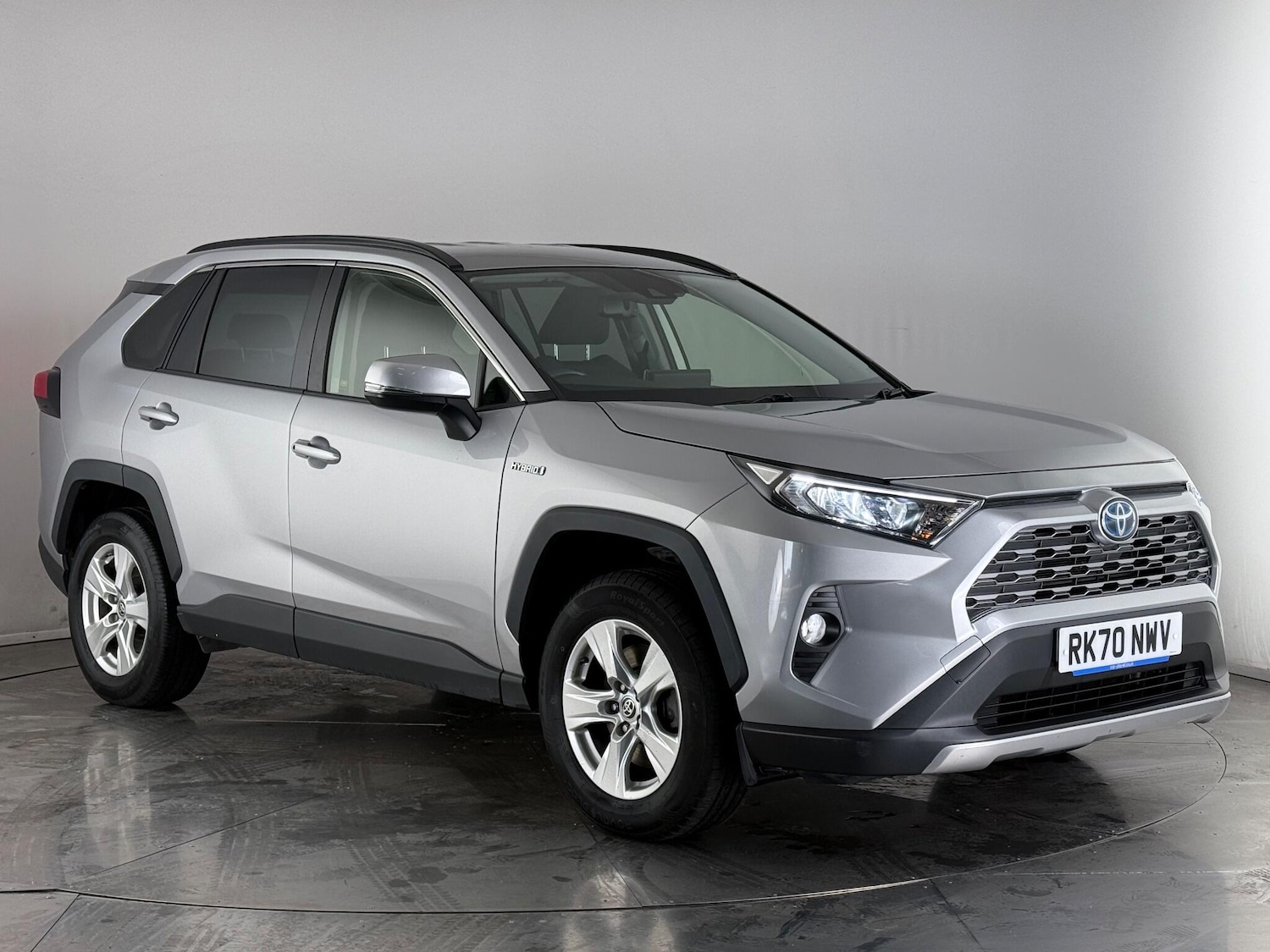Used Toyota RAV4 2020 for sale - 76468195: Photo 1