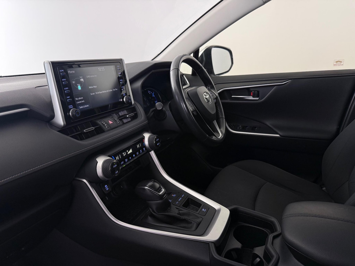 Used Toyota RAV4 2020 for sale - 76468195: Photo 17