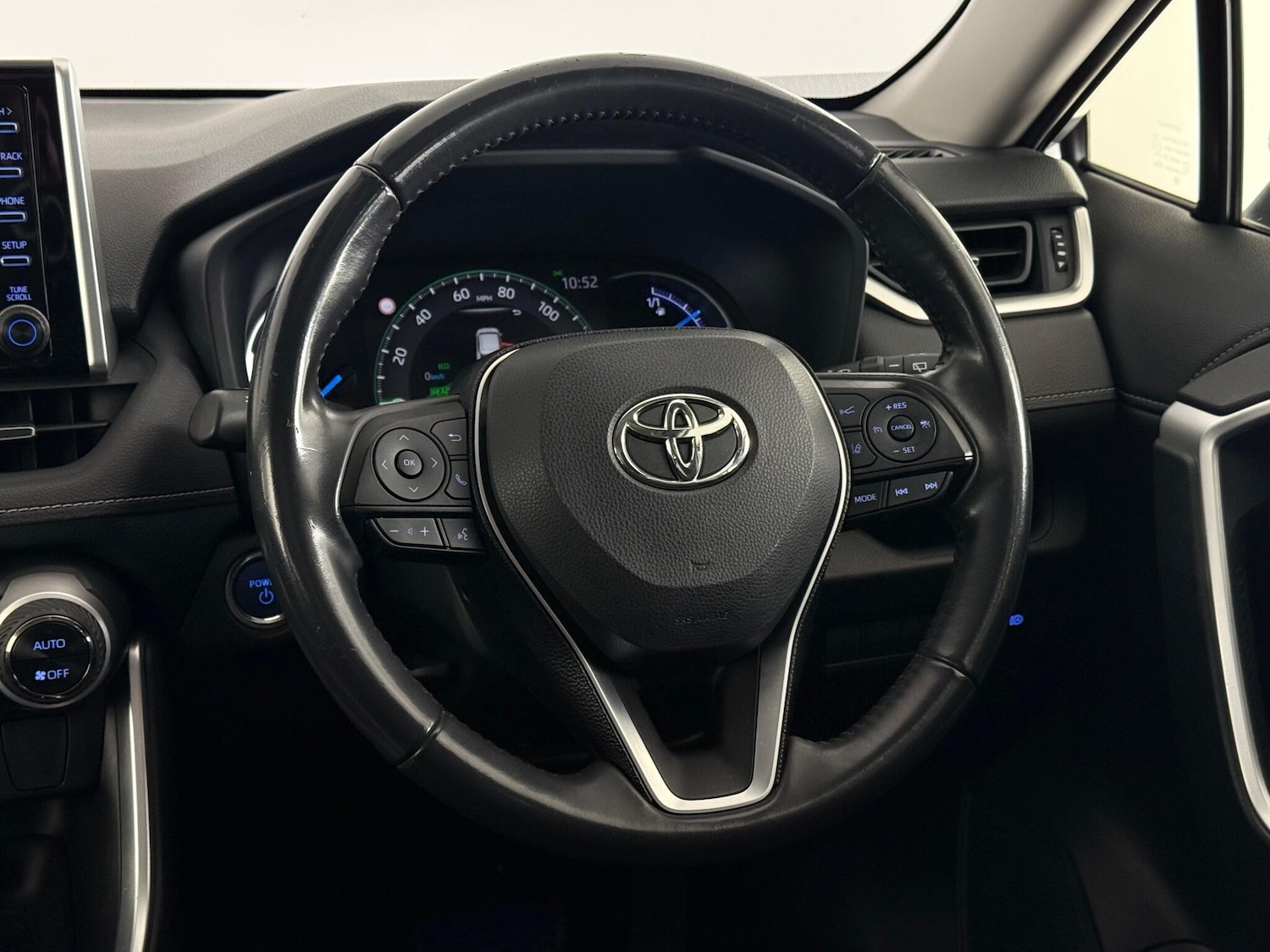 Used Toyota RAV4 2020 for sale - 76468195: Photo 23