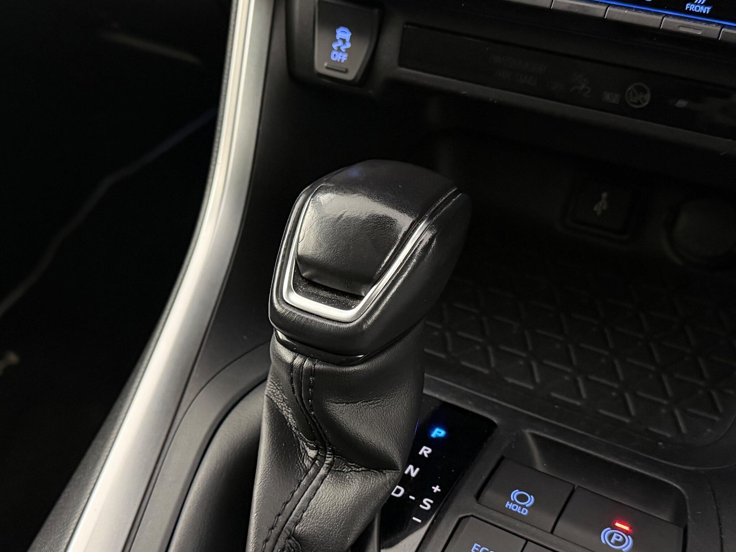 Used Toyota RAV4 2020 for sale - 76468195: Photo 39