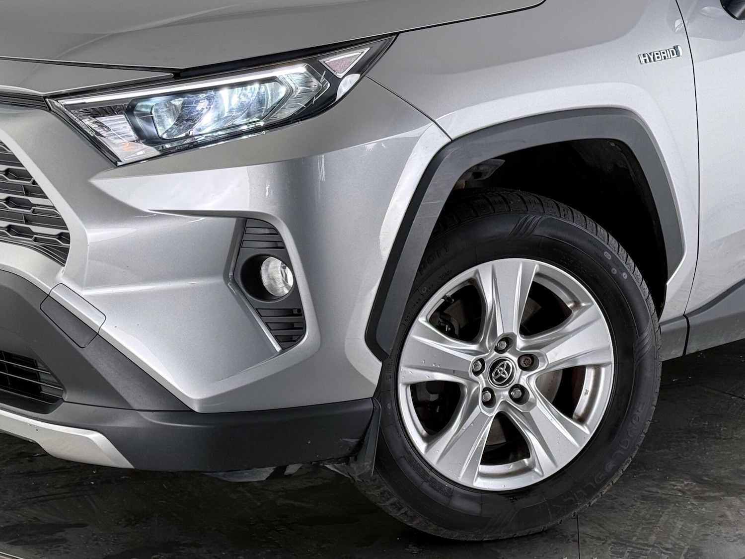 Used Toyota RAV4 2020 for sale - 76468195: Photo 45