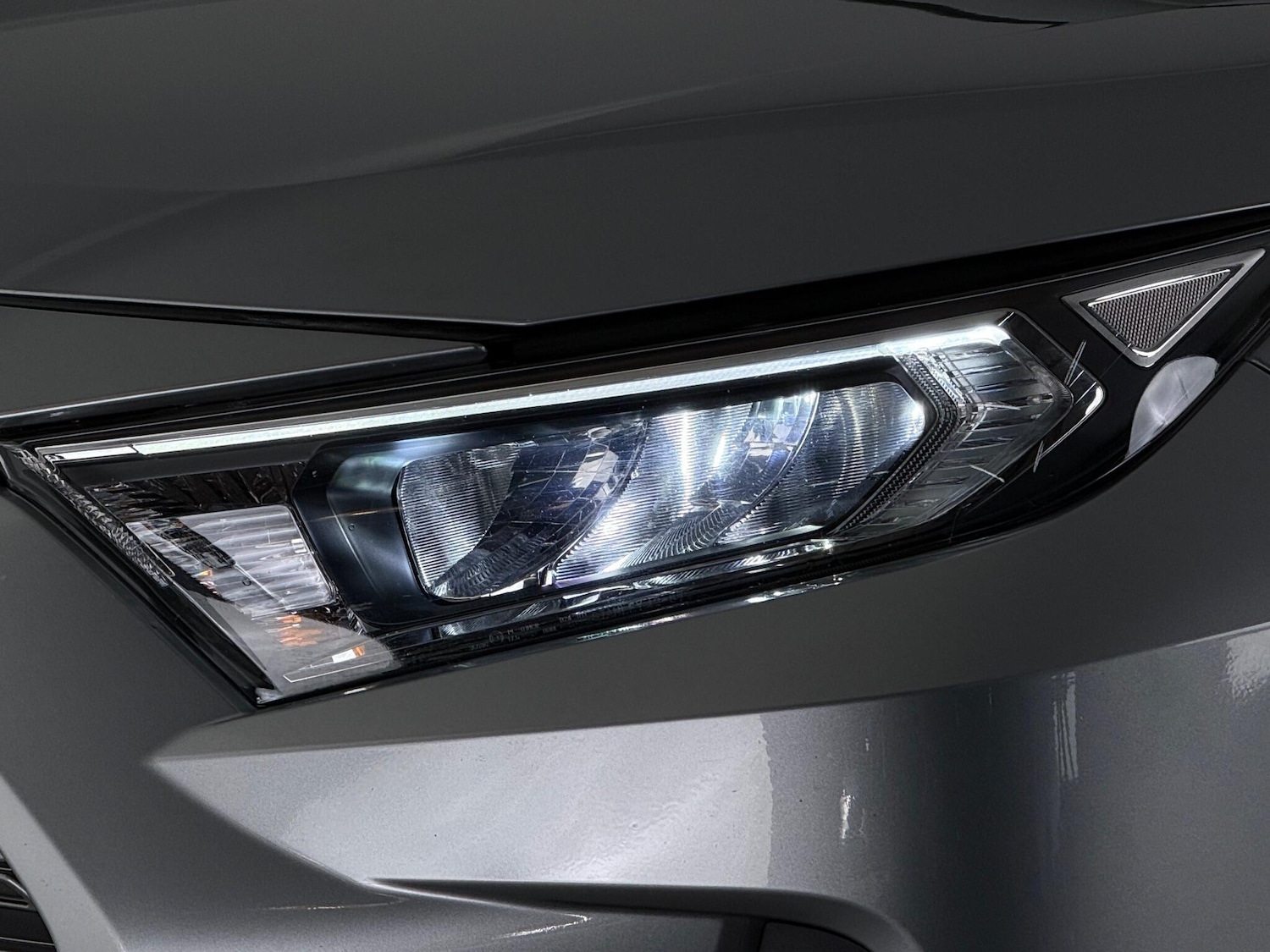 Used Toyota RAV4 2020 for sale - 76468195: Photo 8