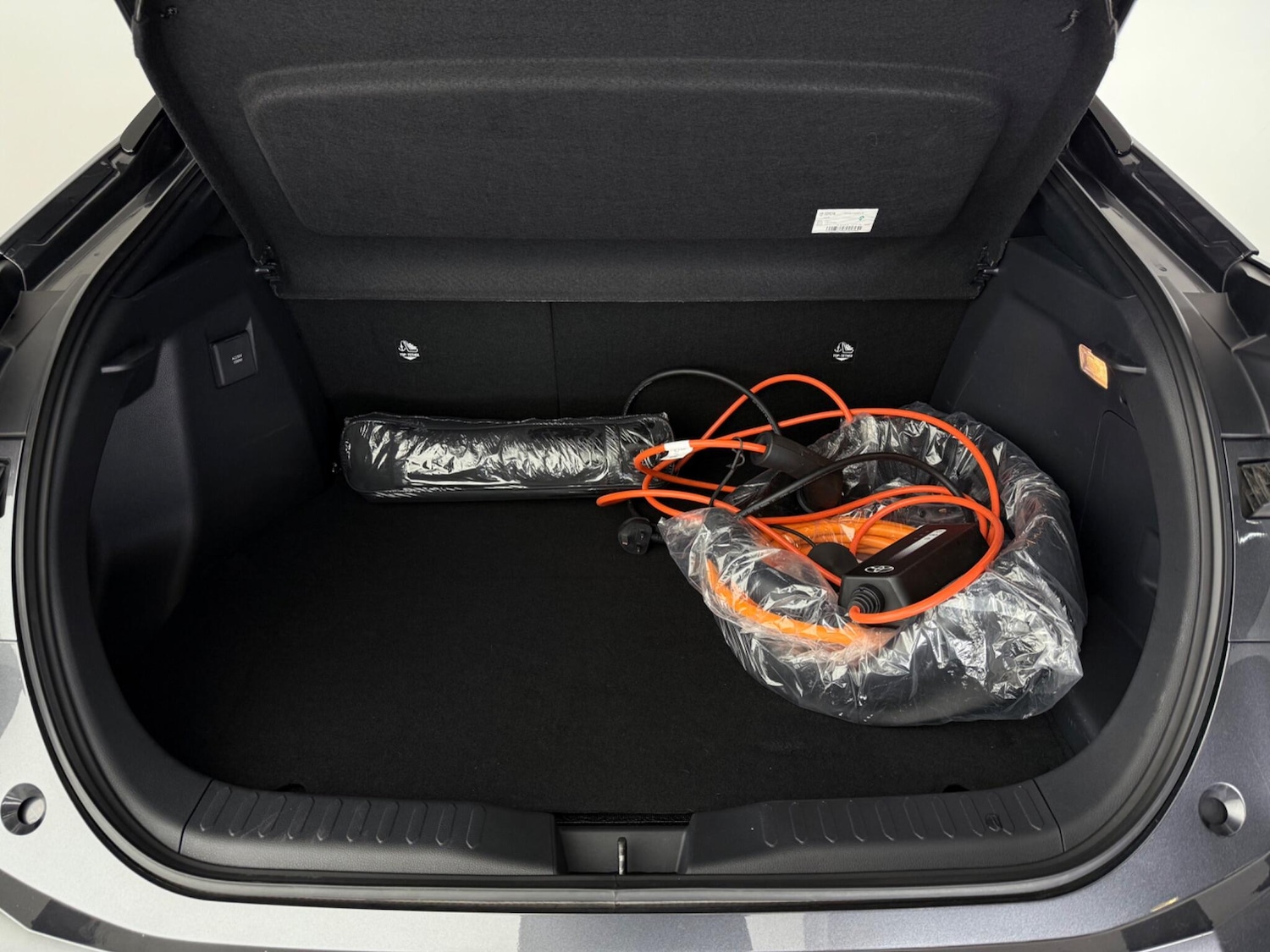 Used Toyota C-HR 2024 for sale - 76468267: Photo 13