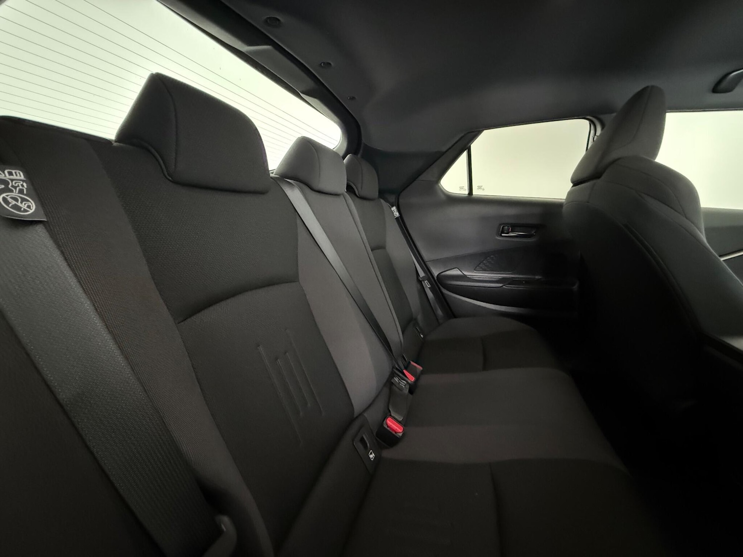 Used Toyota C-HR 2024 for sale - 76468267: Photo 20