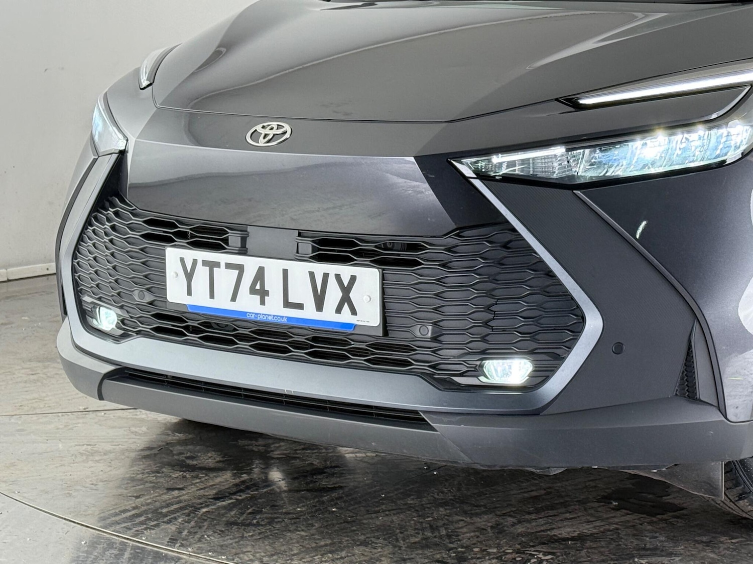 Used Toyota C-HR 2024 for sale - 76468267: Photo 42