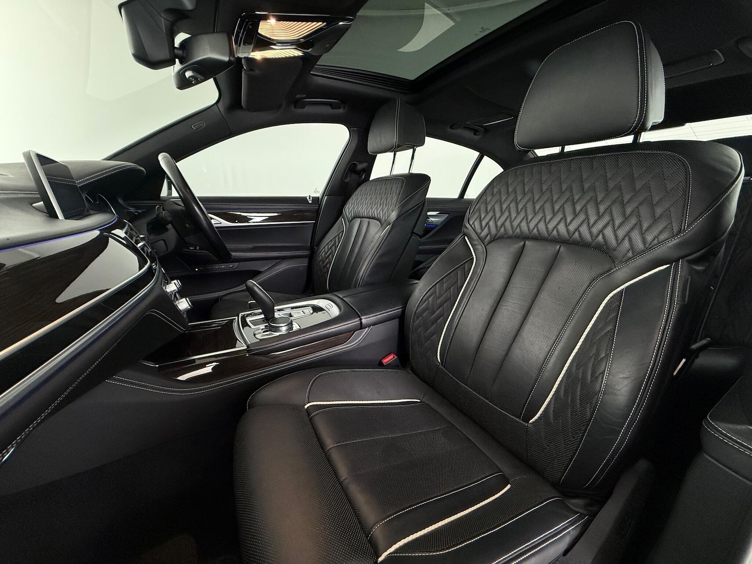 Used BMW 7 Series 2018 for sale - 76539220: Photo 16