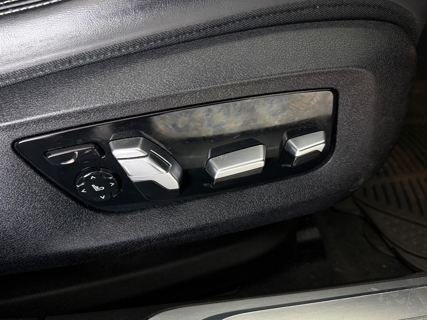 Used BMW 7 Series 2018 for sale - 76539220: Photo 22