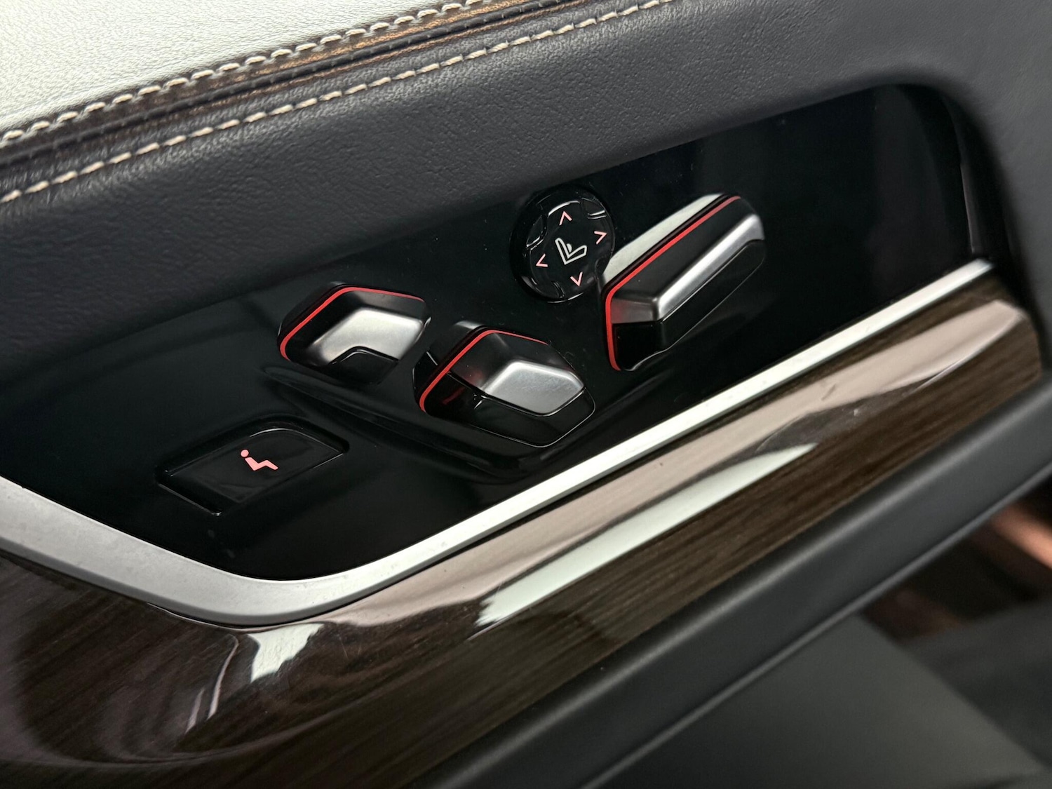 Used BMW 7 Series 2018 for sale - 76539220: Photo 23