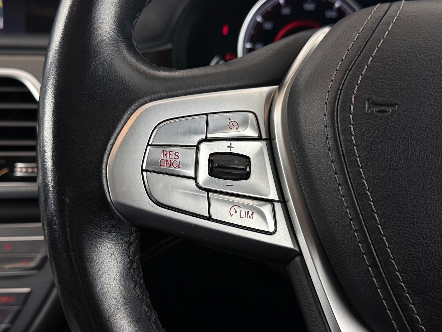 Used BMW 7 Series 2018 for sale - 76539220: Photo 30