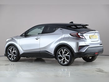 Used Toyota C-HR 2017 for sale - 78232212: Photo