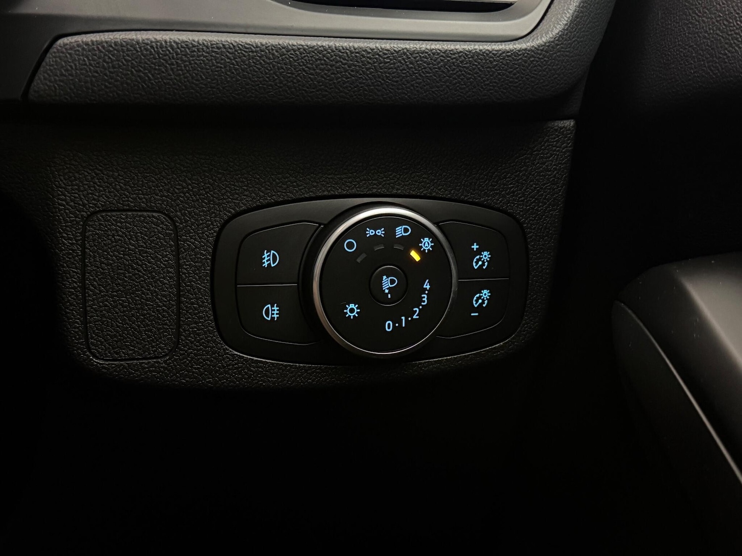 Used Ford Focus 2021 for sale - 77243201: Photo 21