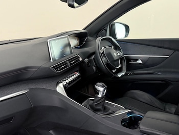 Used Peugeot 3008 2019 for sale - 78760089: Photo