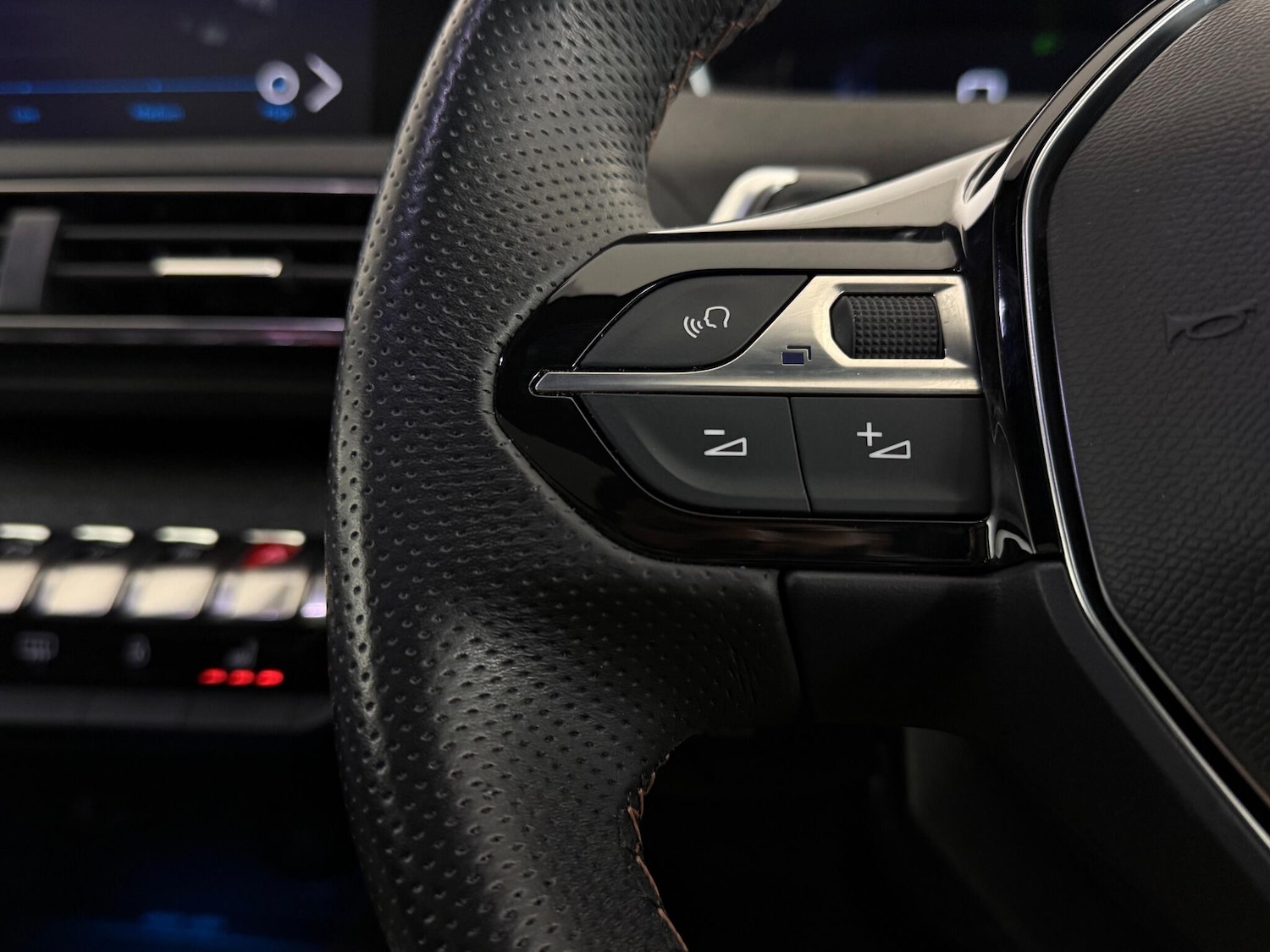 Used Peugeot 5008 2019 for sale - 77246537: Photo 16