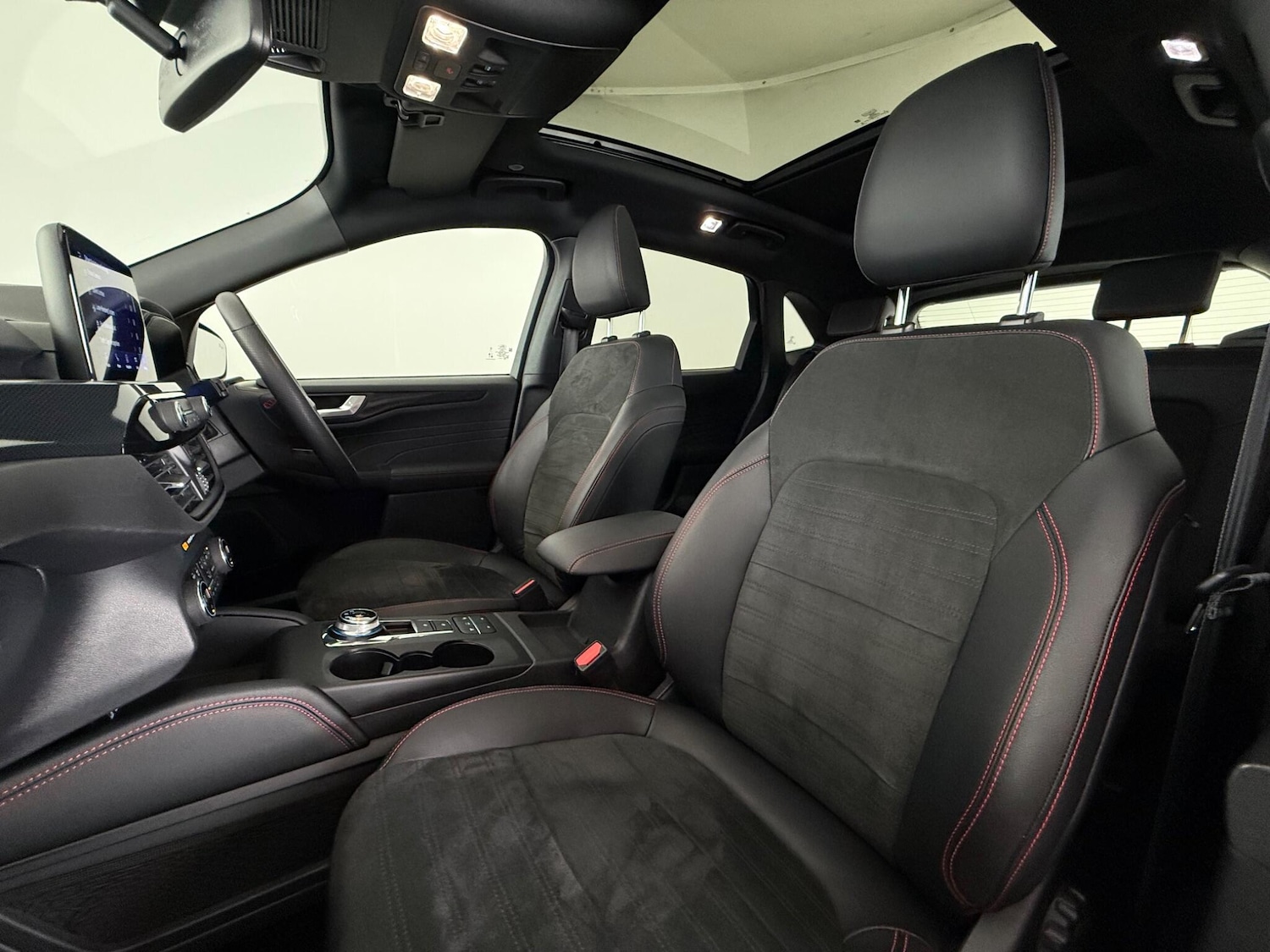 Used Ford Kuga 2022 for sale - 76468292: Photo 18