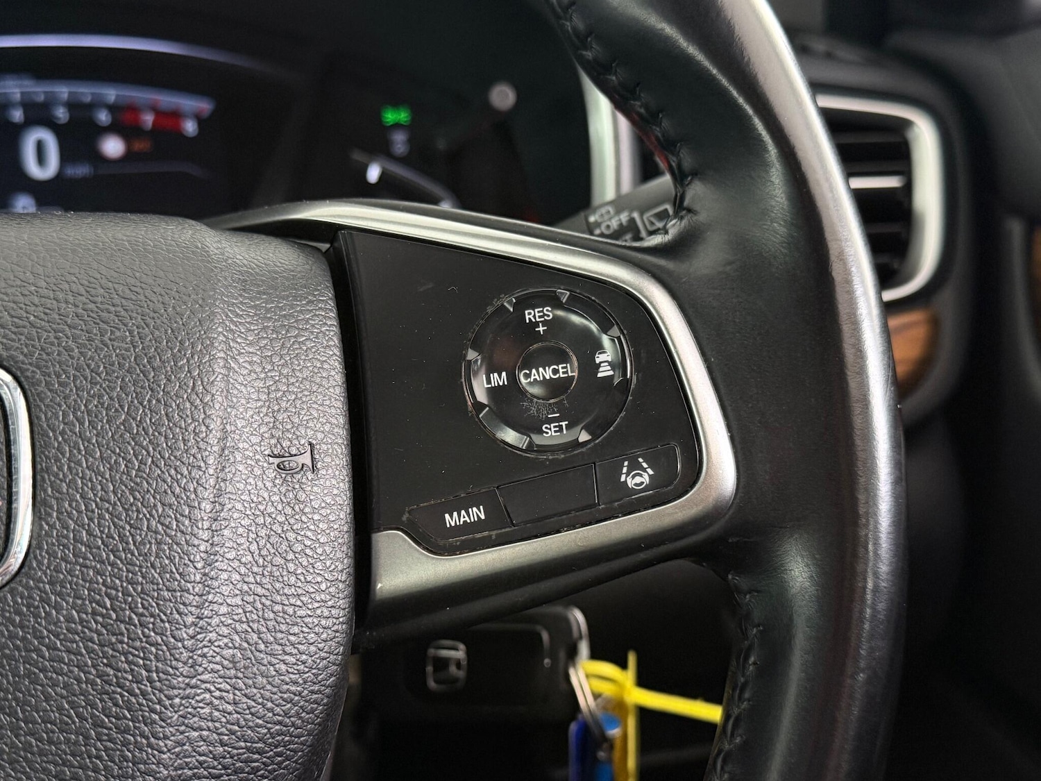 Used Honda CR-V 2018 for sale - 76765556: Photo 27