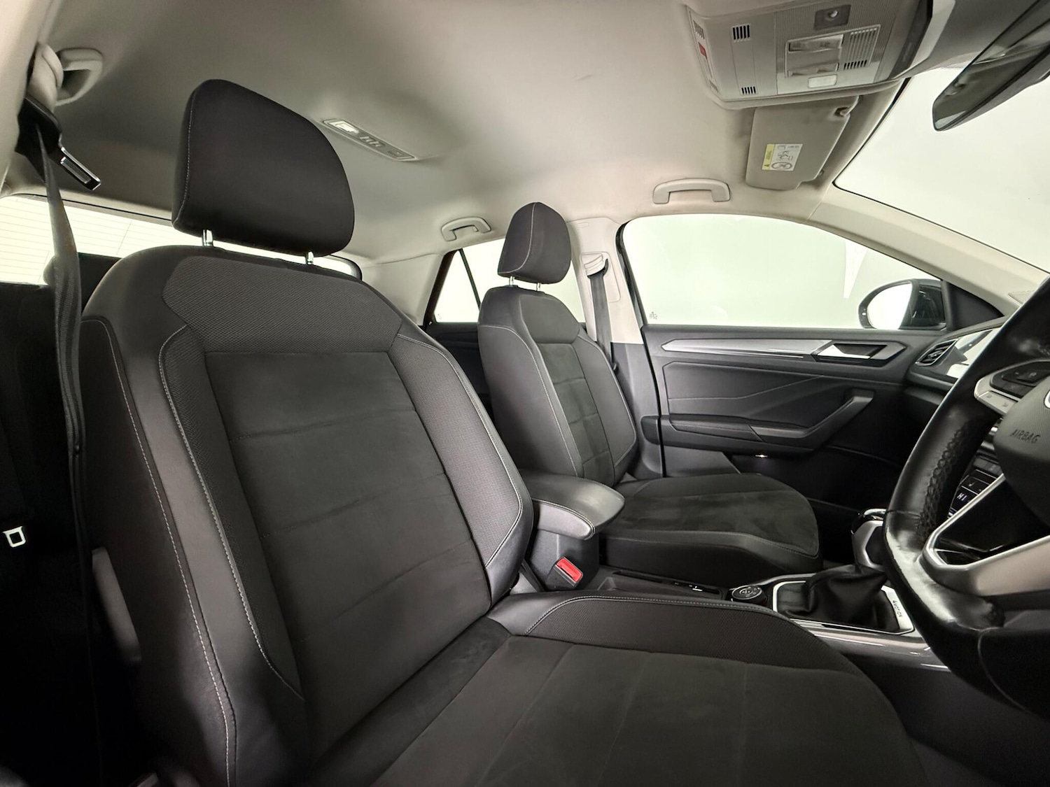 Used Volkswagen T-Roc 2022 for sale - 77626427: Photo 10