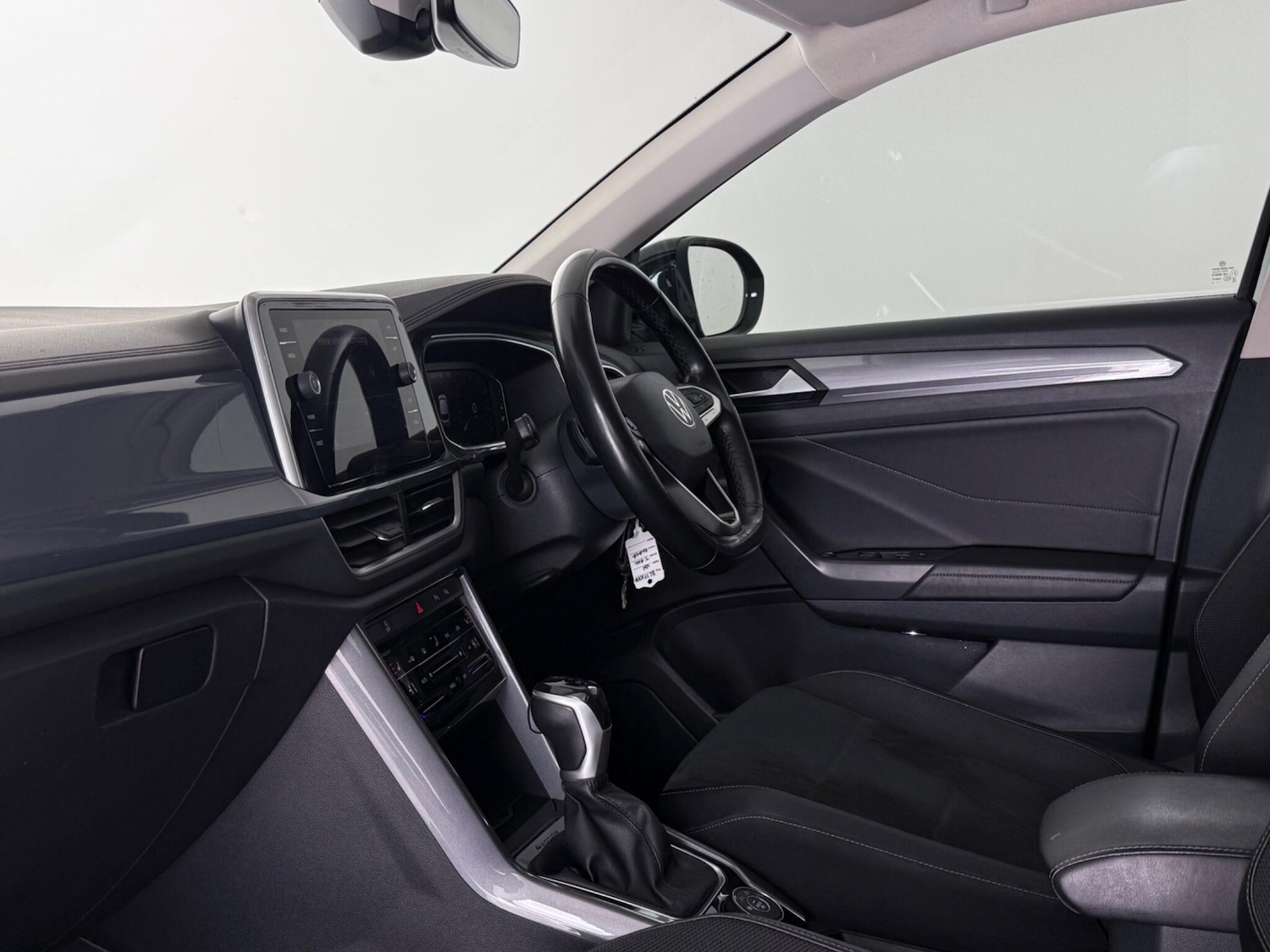 Used Volkswagen T-Roc 2022 for sale - 77626427: Photo 11