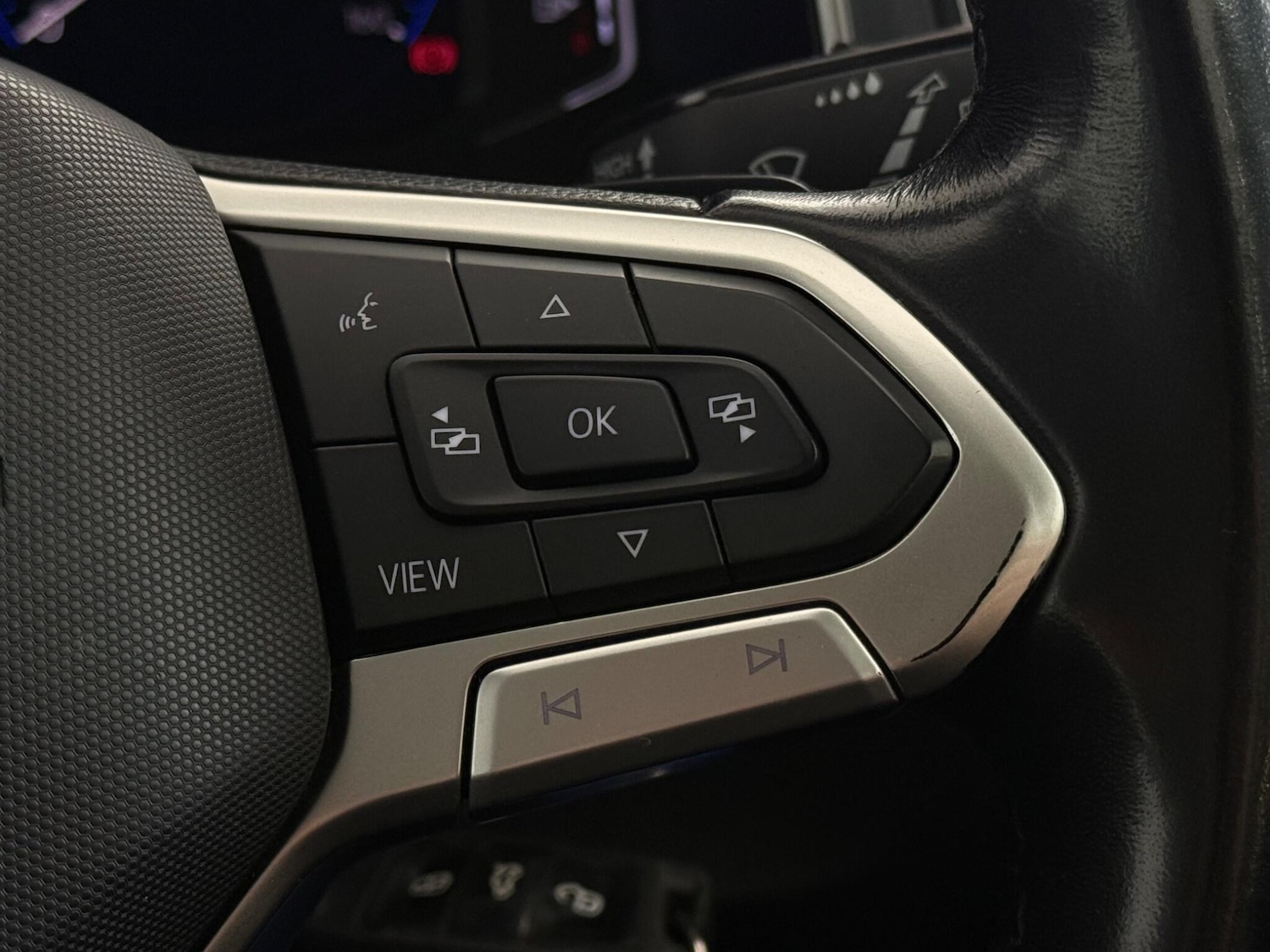 Used Volkswagen T-Roc 2022 for sale - 77626427: Photo 19