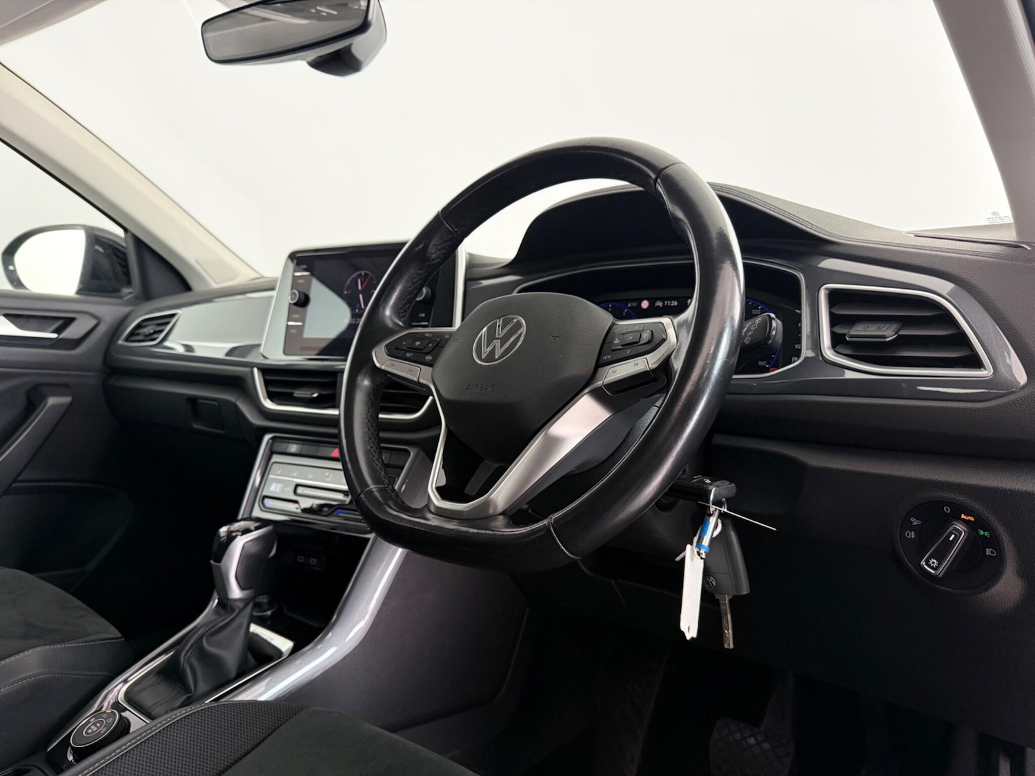 Used Volkswagen T-Roc 2022 for sale - 77626427: Photo 9