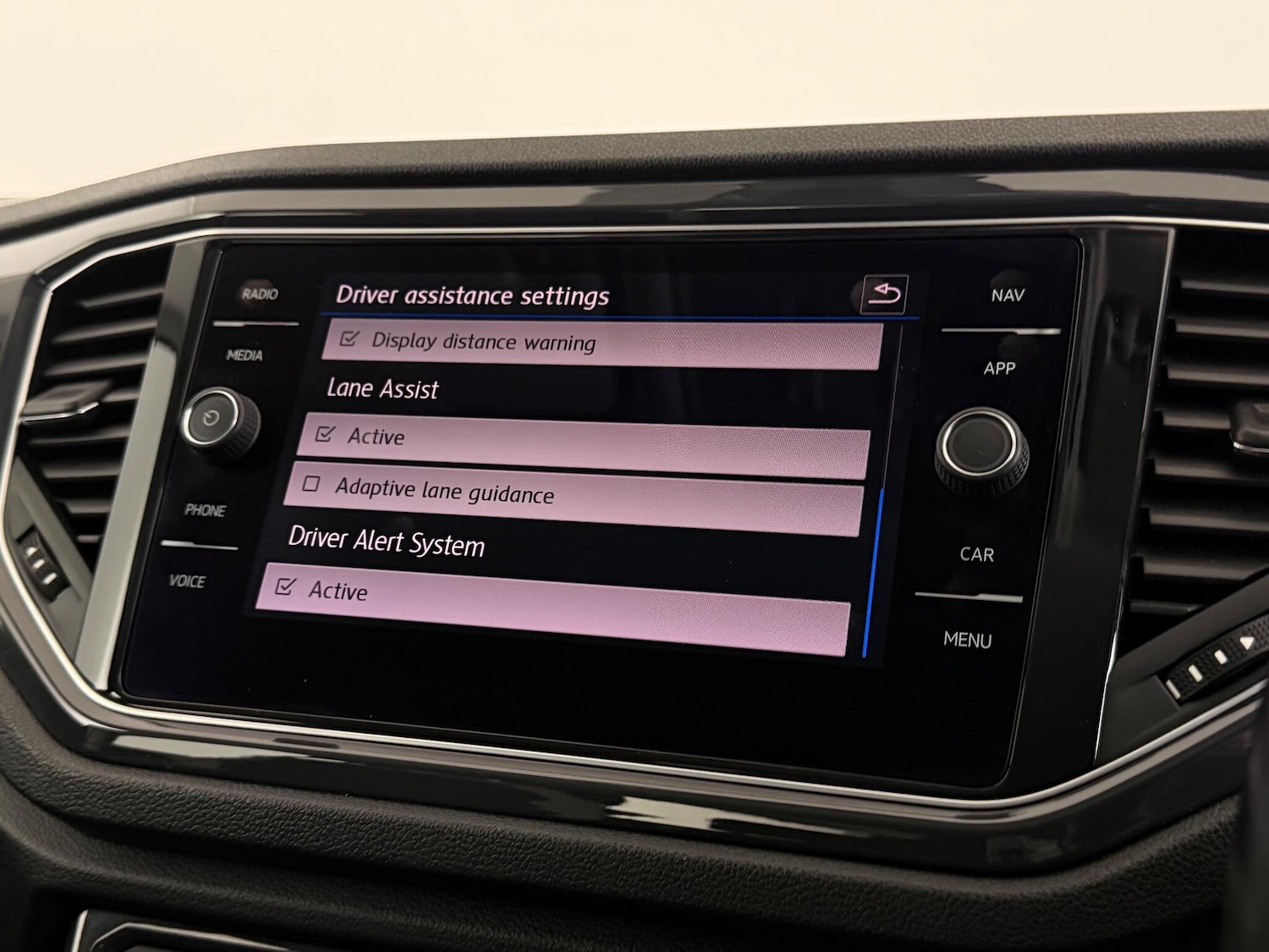 Used Volkswagen T-Roc 2018 for sale - 77246114: Photo 28