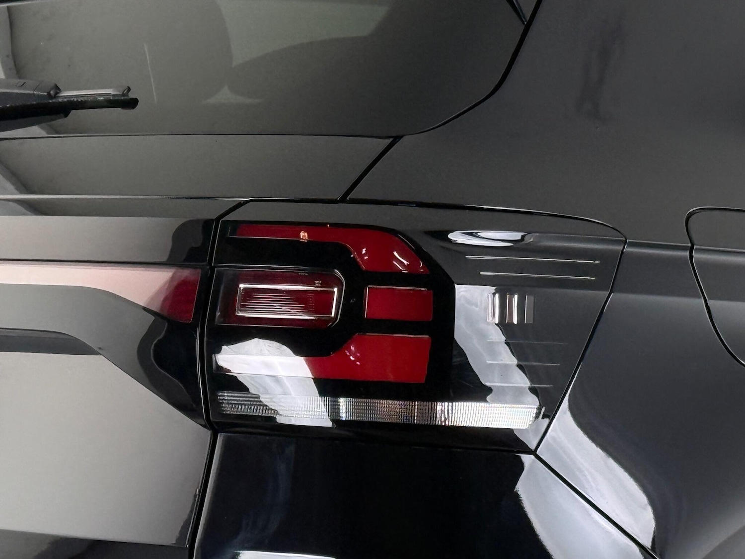 Used Volkswagen T-Cross 2020 for sale - 76468349: Photo 12