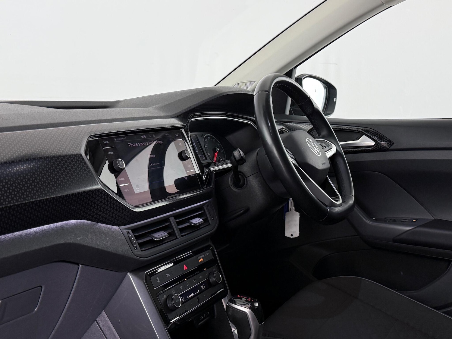 Used Volkswagen T-Cross 2020 for sale - 76468349: Photo 16