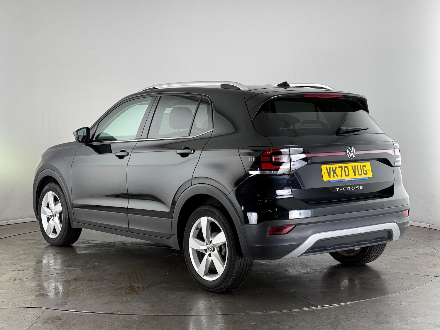 Used Volkswagen T-Cross 2020 for sale - 76468349: Photo 4