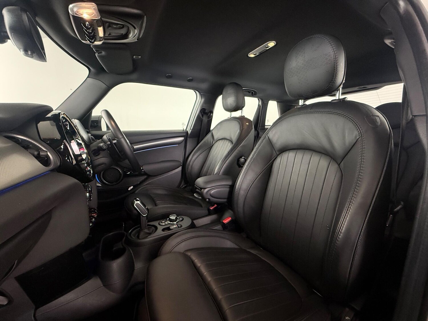 Used MINI Hatch 2021 for sale - 77575484: Photo 12