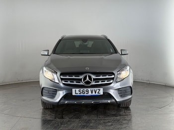 Used Mercedes-Benz GLA 2019 for sale - 75347520: Photo