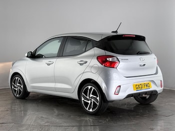 Used Hyundai i10 2021 for sale - 77575466: Photo