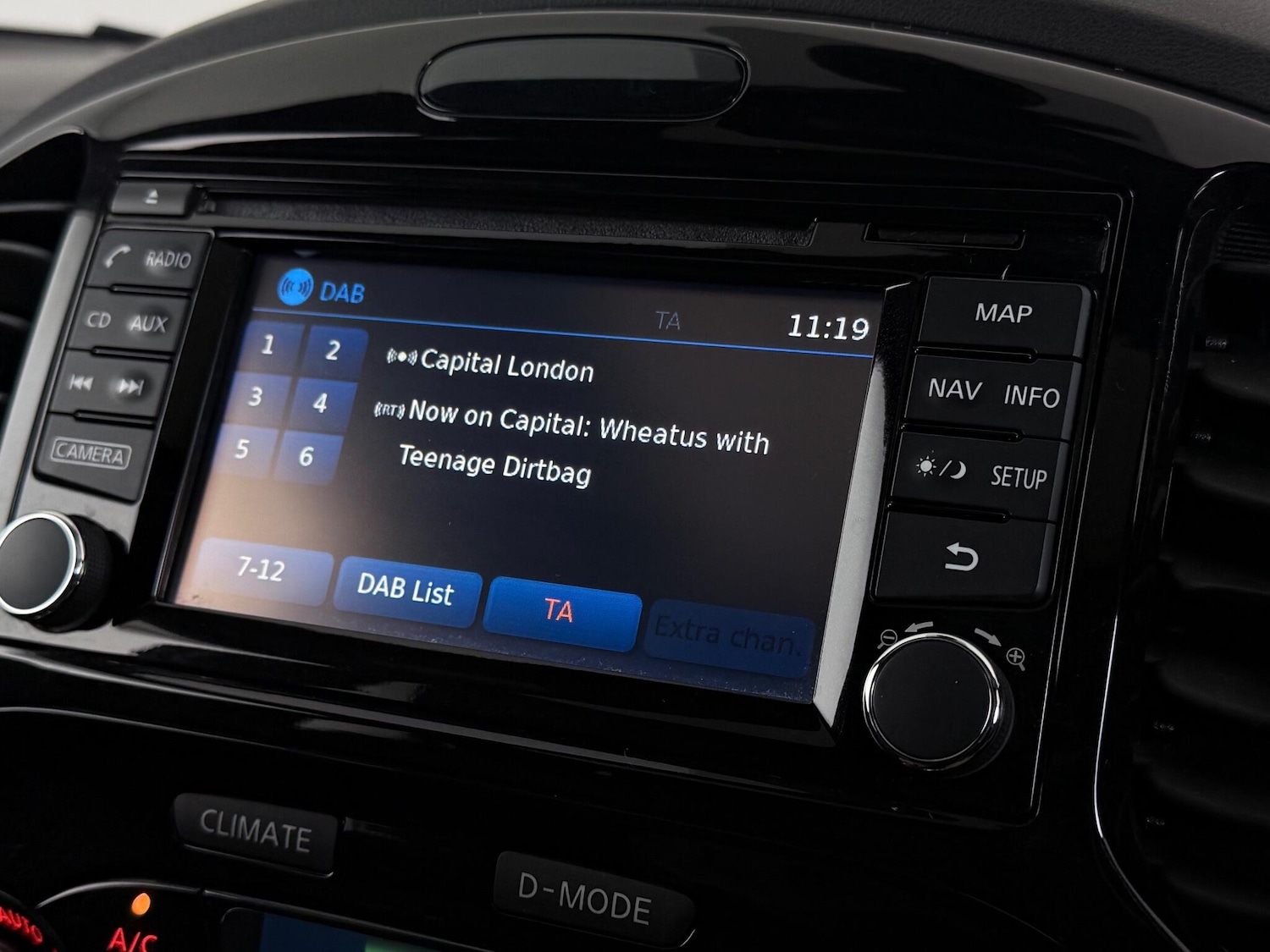 Used Nissan Juke 2017 for sale - 77247039: Photo 21