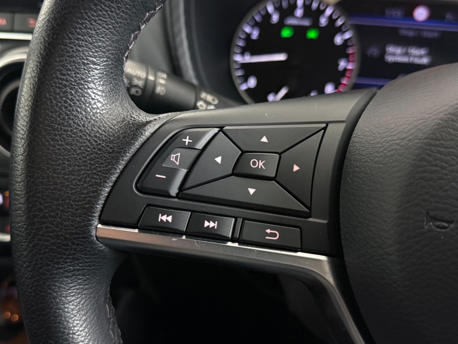 Used Nissan Juke 2021 for sale - 77412490: Photo 17