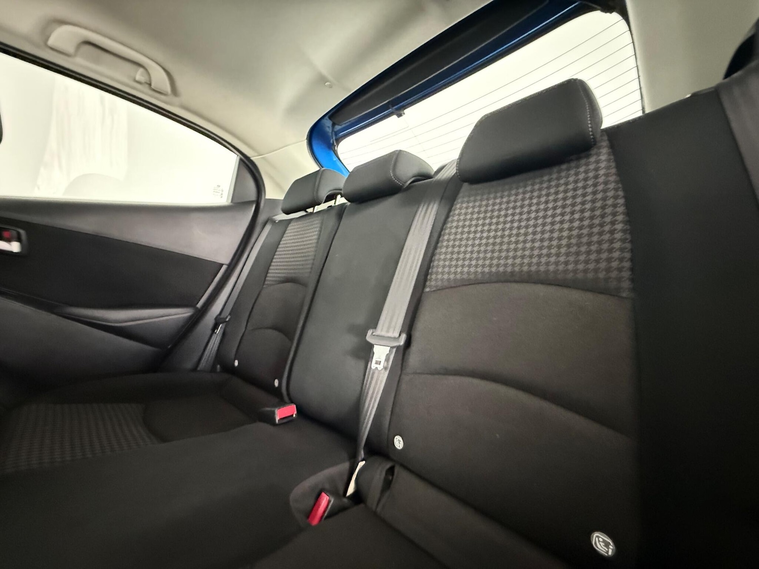 Used Mazda Mazda2 2017 for sale - 77222203: Photo 9