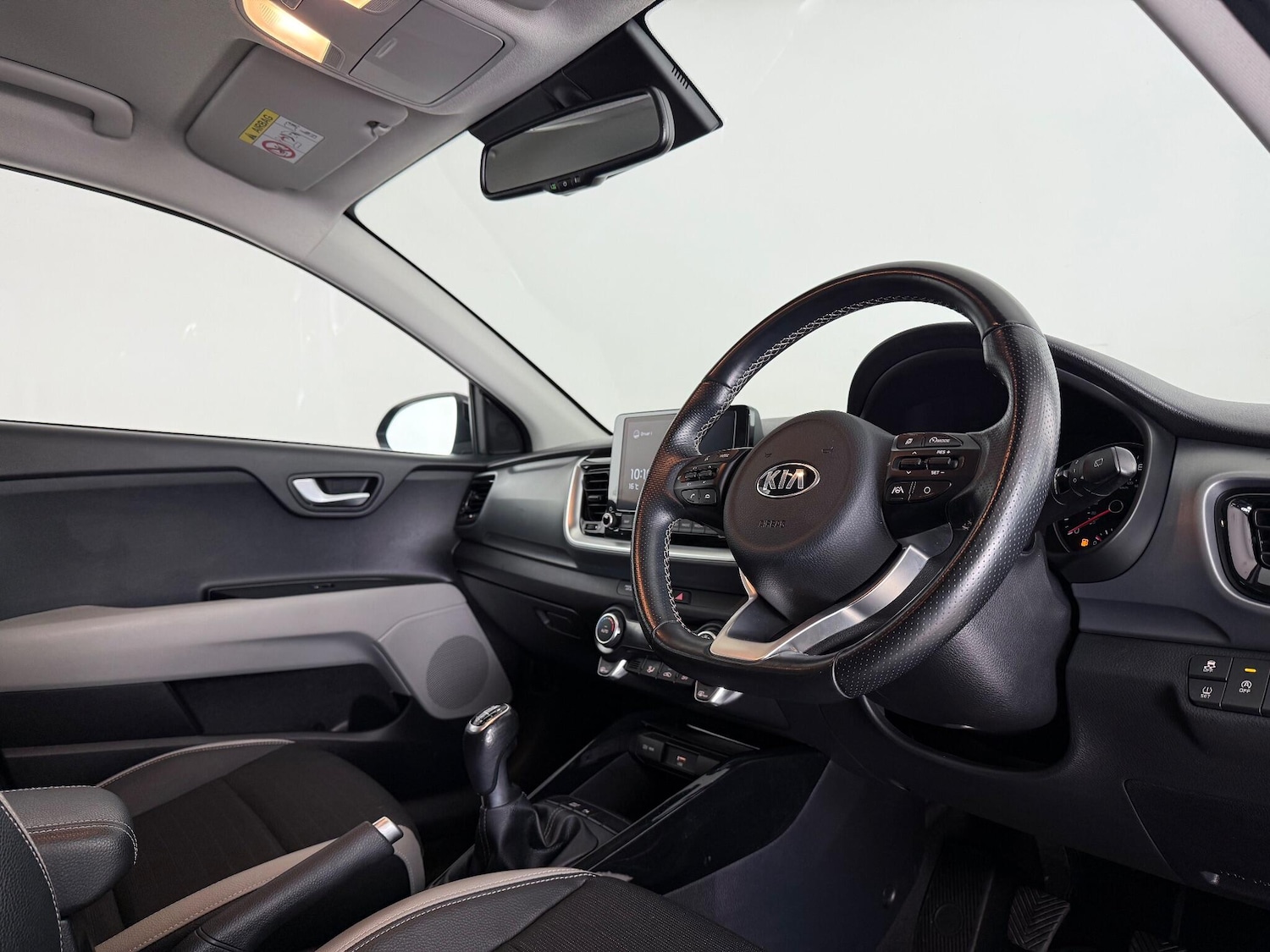 Used Kia Stonic 2020 for sale - 77181180: Photo 11