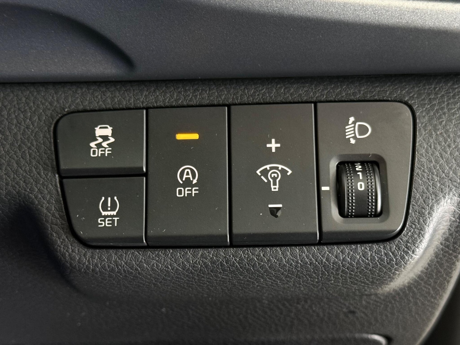 Used Kia Stonic 2020 for sale - 77181180: Photo 18