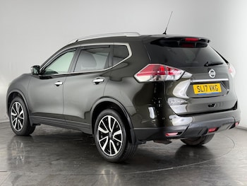 Used Nissan X-Trail 2017 for sale - 76468564: Photo