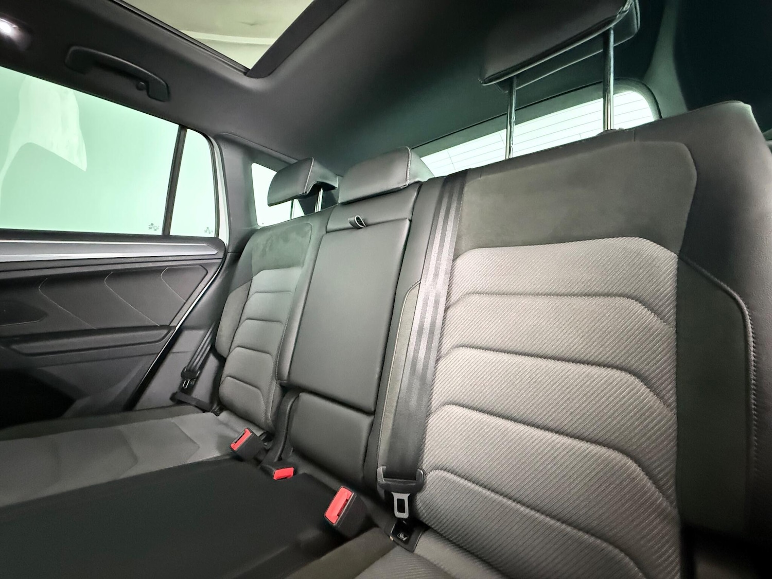 Used Volkswagen Tiguan 2020 for sale - 77243625: Photo 16