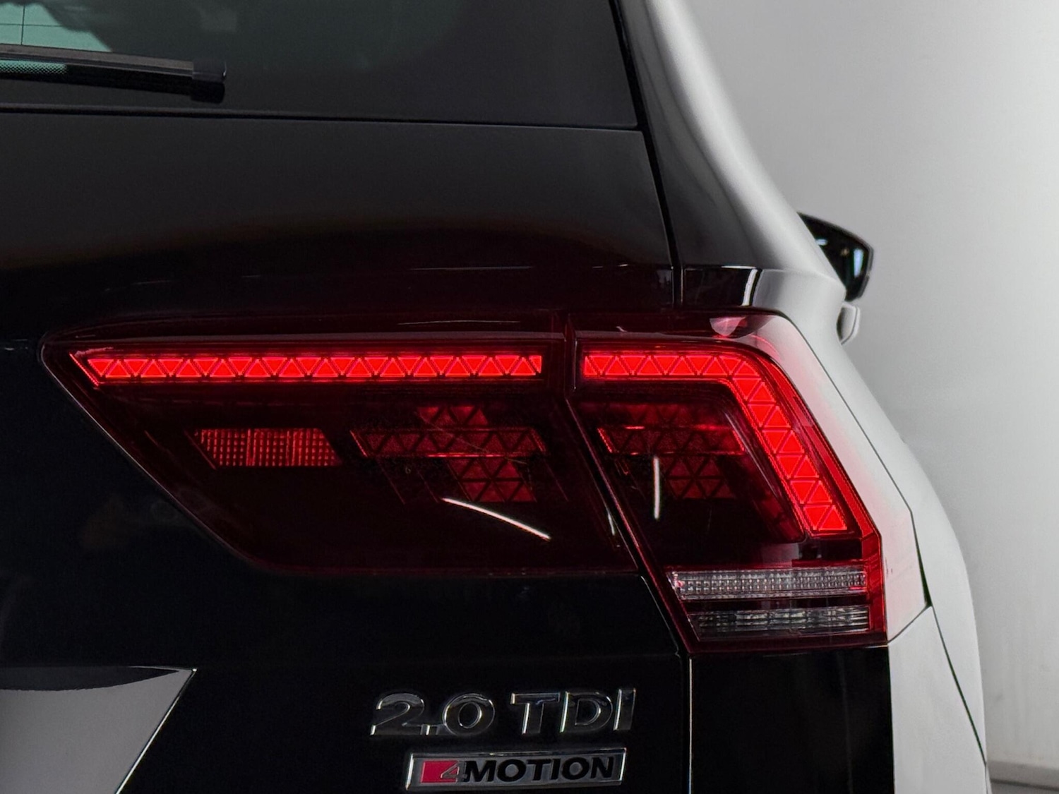 Used Volkswagen Tiguan 2017 for sale - 77246227: Photo 8