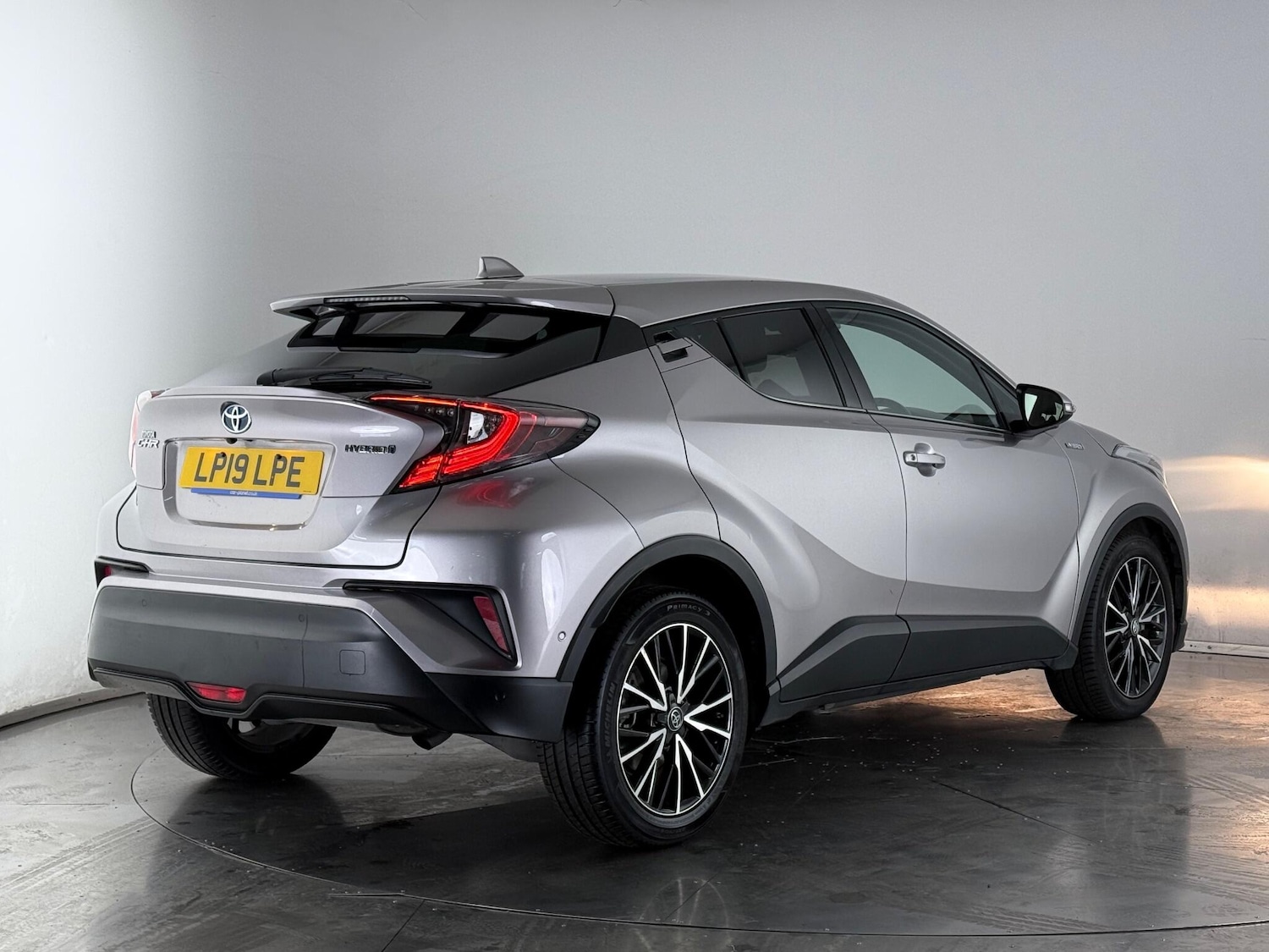 Used Toyota C-HR 2019 for sale - 77246840: Photo 6